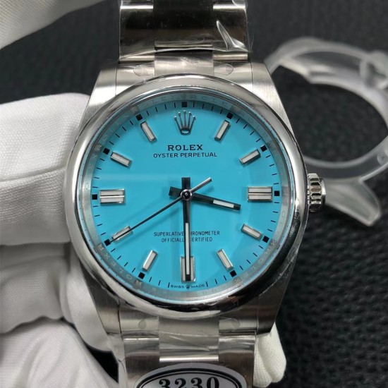 Rolex-Oyster Perpetual 126000 36mm SS/SS Tiffany Blue Dial Clean VR3230