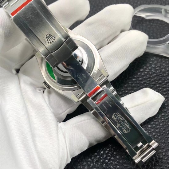 Rolex-Oyster Perpetual 126000 36mm SS/SS Tiffany Blue Dial Clean VR3230