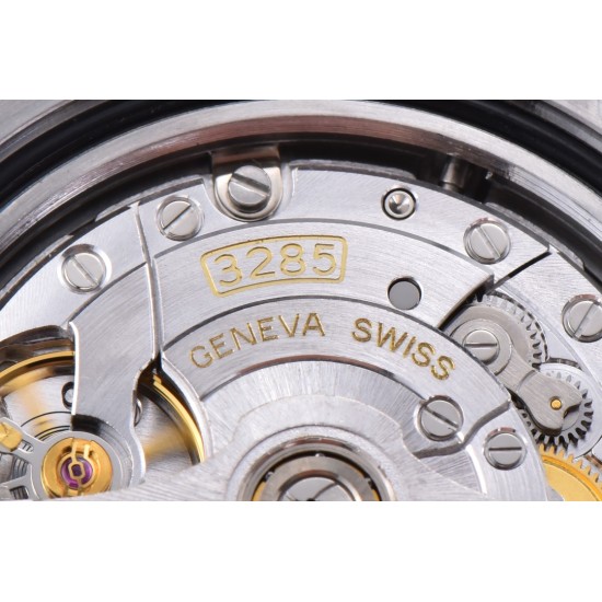 Rolex-GMT II 126711 CHNR Rootbeer Oys 40mm SS/RG Blk CLEAN DD3285 Super Clone