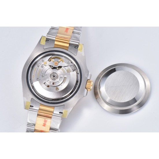 Rolex-Submariner 126613LN 41mm YG/SS Black Dial Clean VR3235