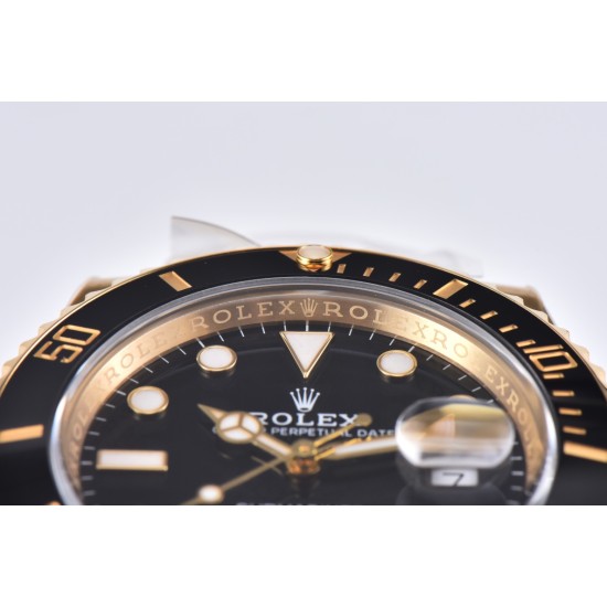 Rolex-Submariner 116618LN 40mm YG/YG Black/Dot Clean VS3135