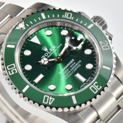 Rolex-Submariner 116610LV Hulk 40mm SS/SS Green Dial Clean VS3135