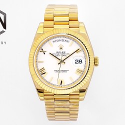 Rolex-DayDate 40mm YG/YG White/Rmn EWF A2836