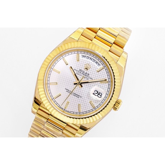 Rolex-DayDate 40mm YG/YG Silver Textured Dial EWF A2836