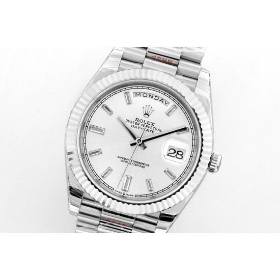 Rolex-DayDate 40mm SS/SS Silver/Stk EWF A2836