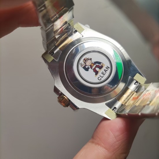 Rolex-Submariner 116613LN 904L YG/SS Black Dial CLEAN DD3135