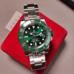 Rolex-Submariner 116610LV Hulk 40mm SS/SS Green Dial ARF VS3135