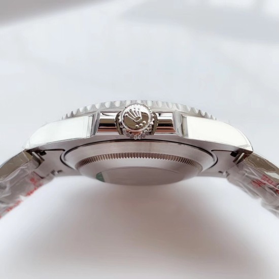 Rolex-Submariner 116610LN 904L SS/SS Black V10 Noob SA3135