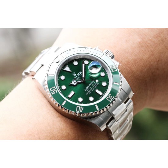 Rolex-Submariner 116610LV Hulk 40mm SS/SS Green Dial NAIL VS3135