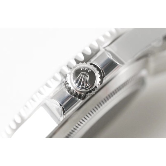 Rolex-Submariner 116610LV Hulk 40mm SS/SS Black Dial NAIL VS3135