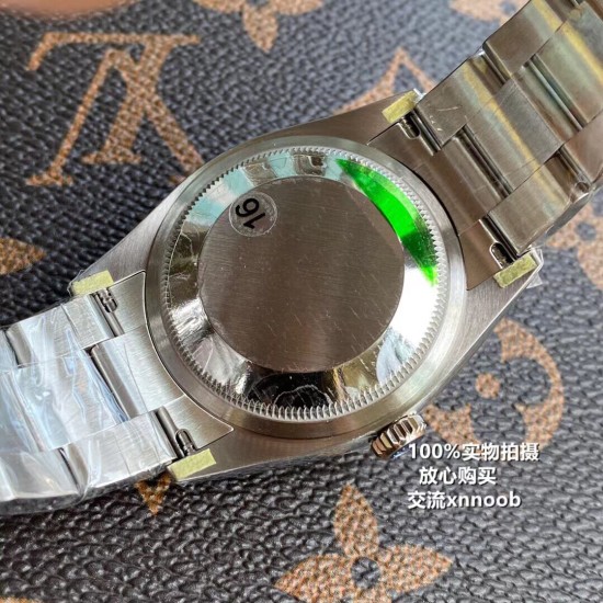 Rolex-Oyster Perpetual 126000 36mm SS/SS Green/Stk VSF VS3230 Super Clone