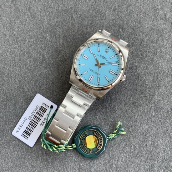 Rolex-Oyster Perpetual 124300 41mm SS/SS Tiffany Blue Dial Clean SH3230