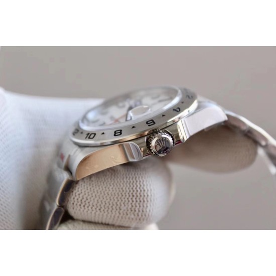 Rolex-Explorer II 226570 42mm SS/SS White Dial NOOB A2836