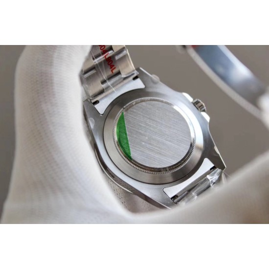 Rolex-Explorer II 226570 42mm SS/SS White Dial NOOB A2836