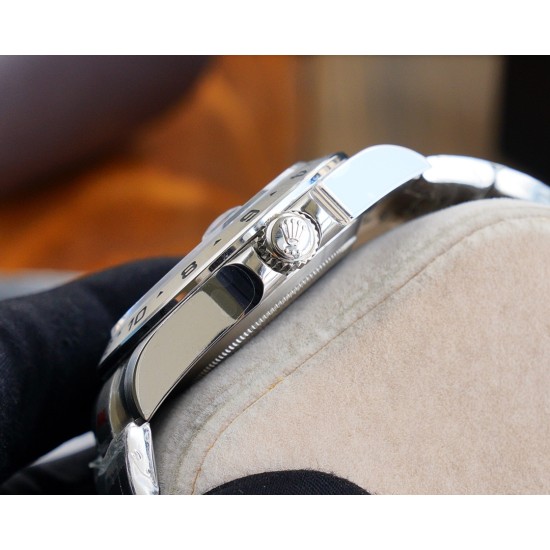 Rolex-Explorer II 226570 42mm SS/SS Black Dial NOOB A2836