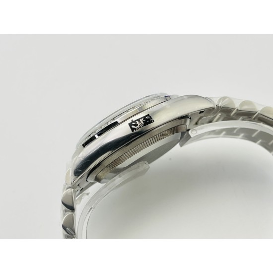 Rolex-DayDate 36mm SS/SS Dia Pres Diamond Dial VRS A2836