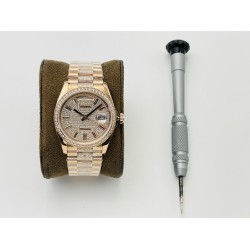Rolex-DayDate 36mm RG/RG Dia Pres Diamond Dial VRS A2836