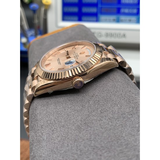 Rolex-DayDate 228235 40mm RG/RG Rose Gold/Rmn EWF V4 VR3255 (Gain Weight)