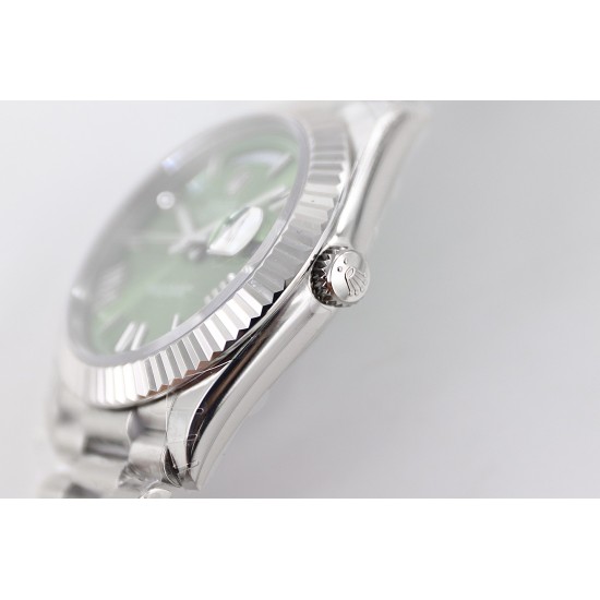 Rolex-DayDate 228236 40mm SS/SS Green Dial Rmn TWS A2836