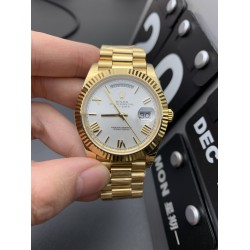 Rolex-DayDate 40mm YG/YG Silver/Rmn EWF A2836