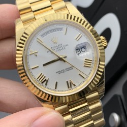 Rolex-DayDate 40mm YG/YG Silver/Rmn EWF A2836