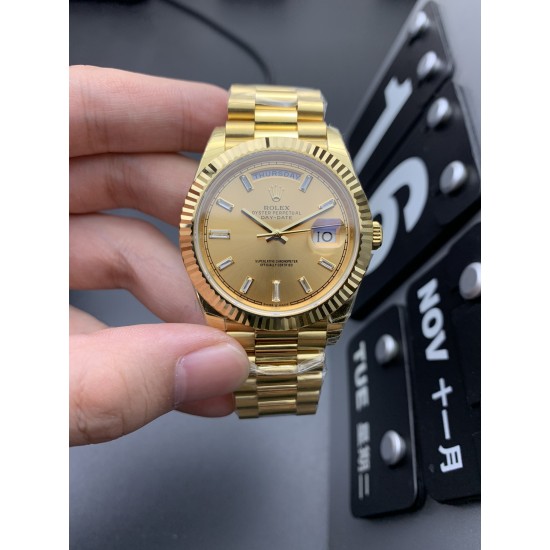 Rolex-DayDate 40mm YG/YG Gold/Dia Baguette EWF A2836