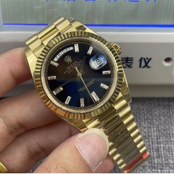 Rolex-DayDate 40mm YG/YG Black/Stk EWF A2836